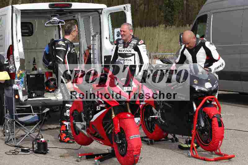 /Archiv-2023/06 10.04.2023 Moto Club Anneau du Rhin/Impressionen